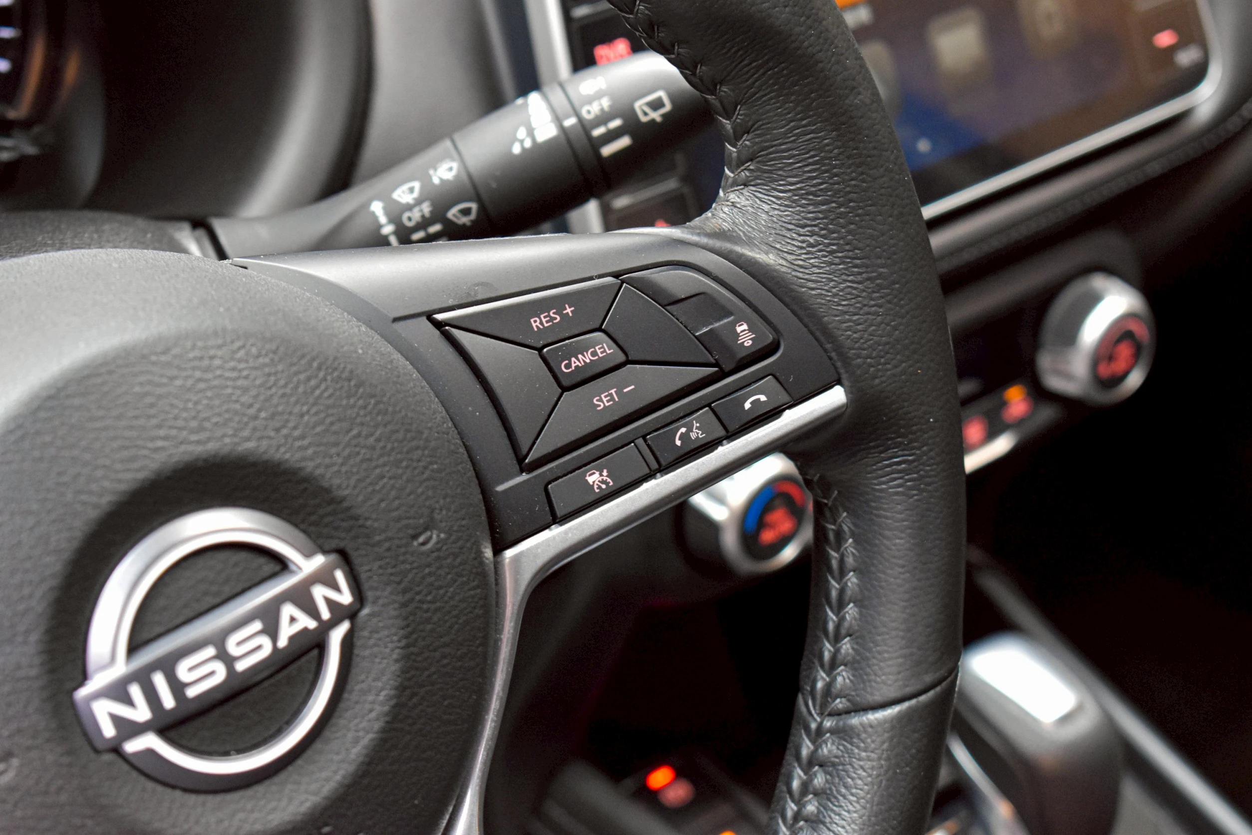2025年 Nissan KICKS 1.6