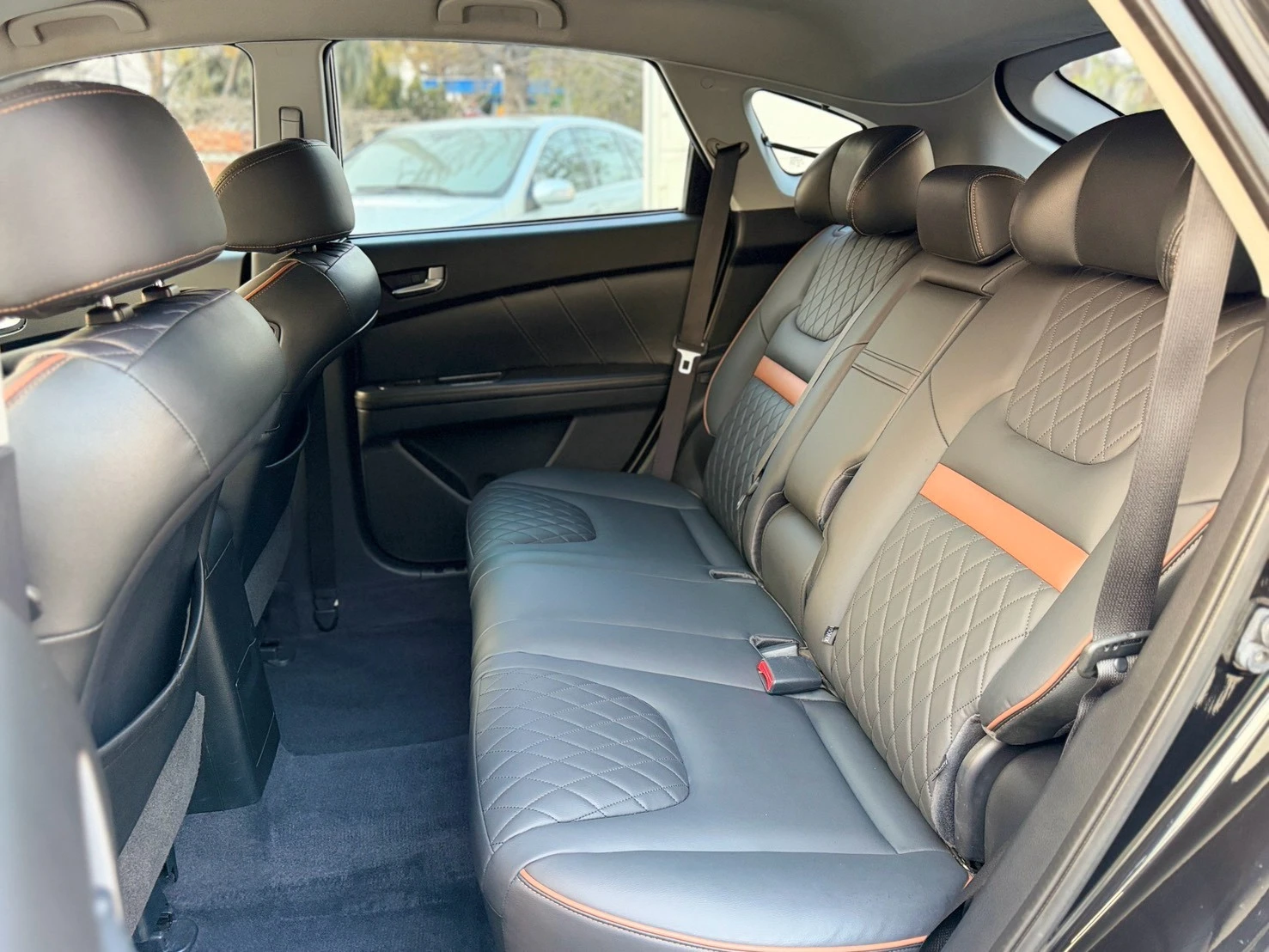 Luxgen U6 Turbo ECO Hyper 2017年 1.8 時尚型 黑色