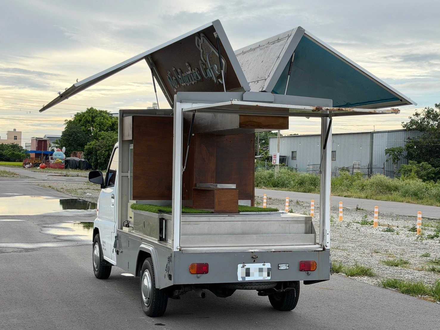 鷗翼餐車 木工裝潢