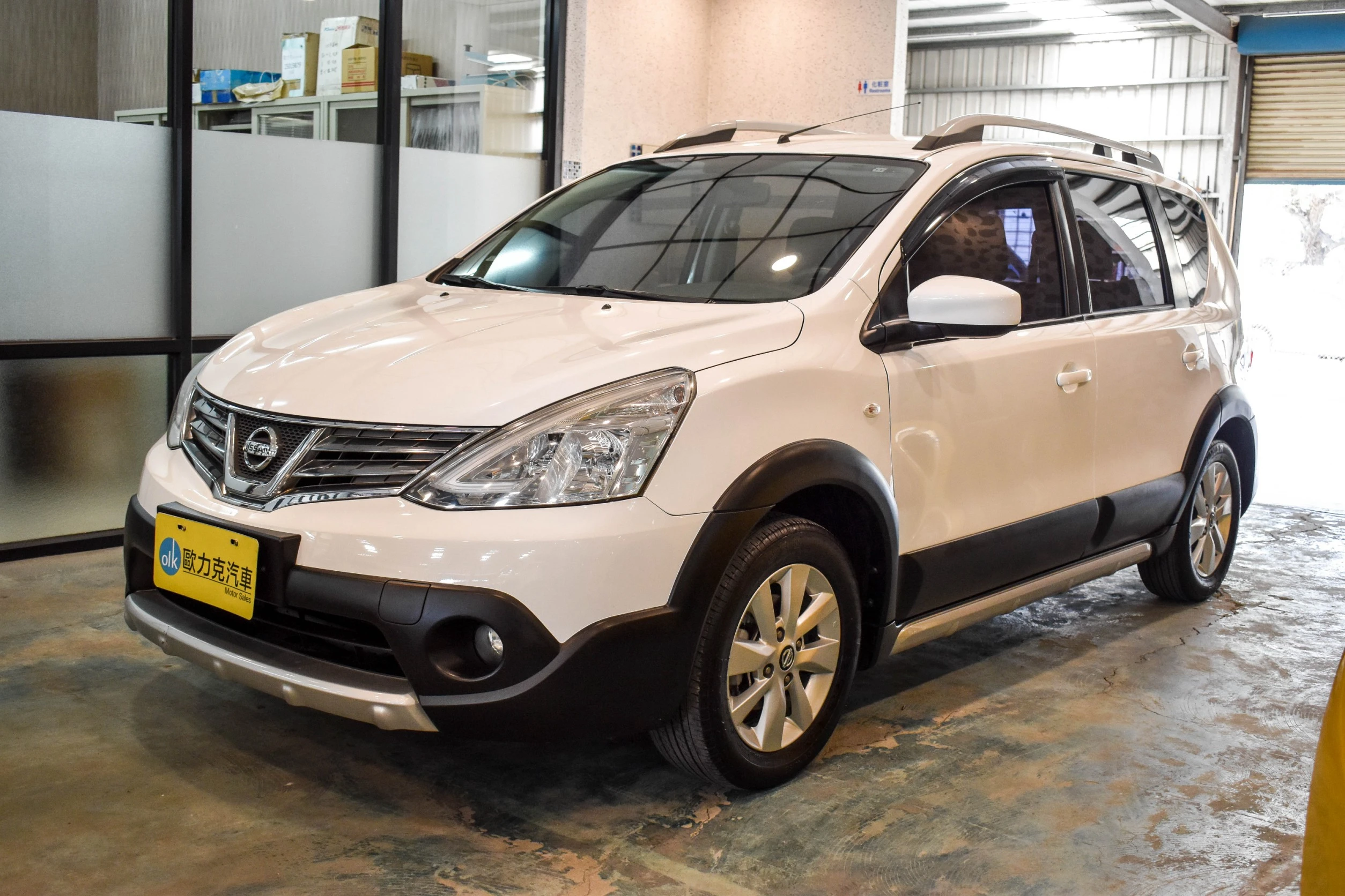 2020 日產 LIVINA 全車原鈑件
