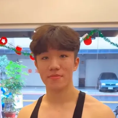 （純）體結健身包月教練課不限堂數只要3500，包有教練，包教飲食，包你上課上到飽