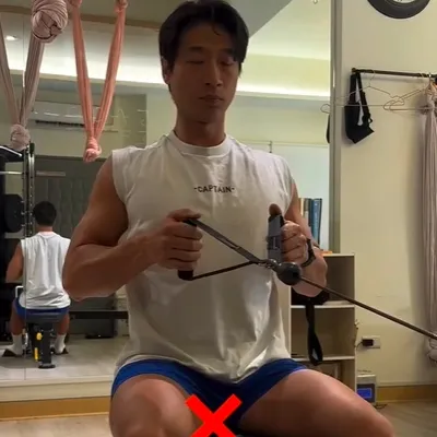 坐姿划船錯誤動作有哪些？