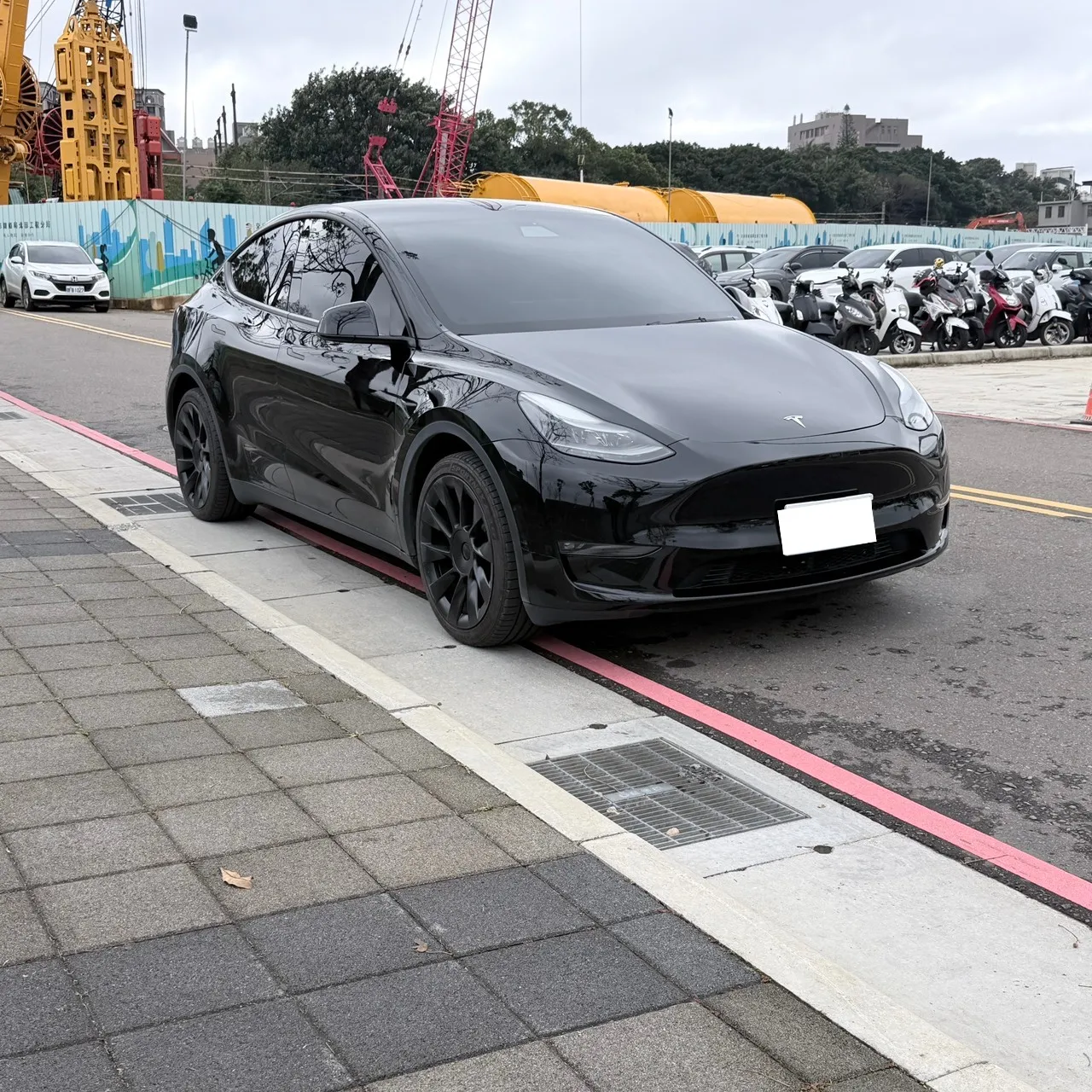 2023領牌MODEL Y LR ｜桃園電動車買賣｜桃園電動車收購