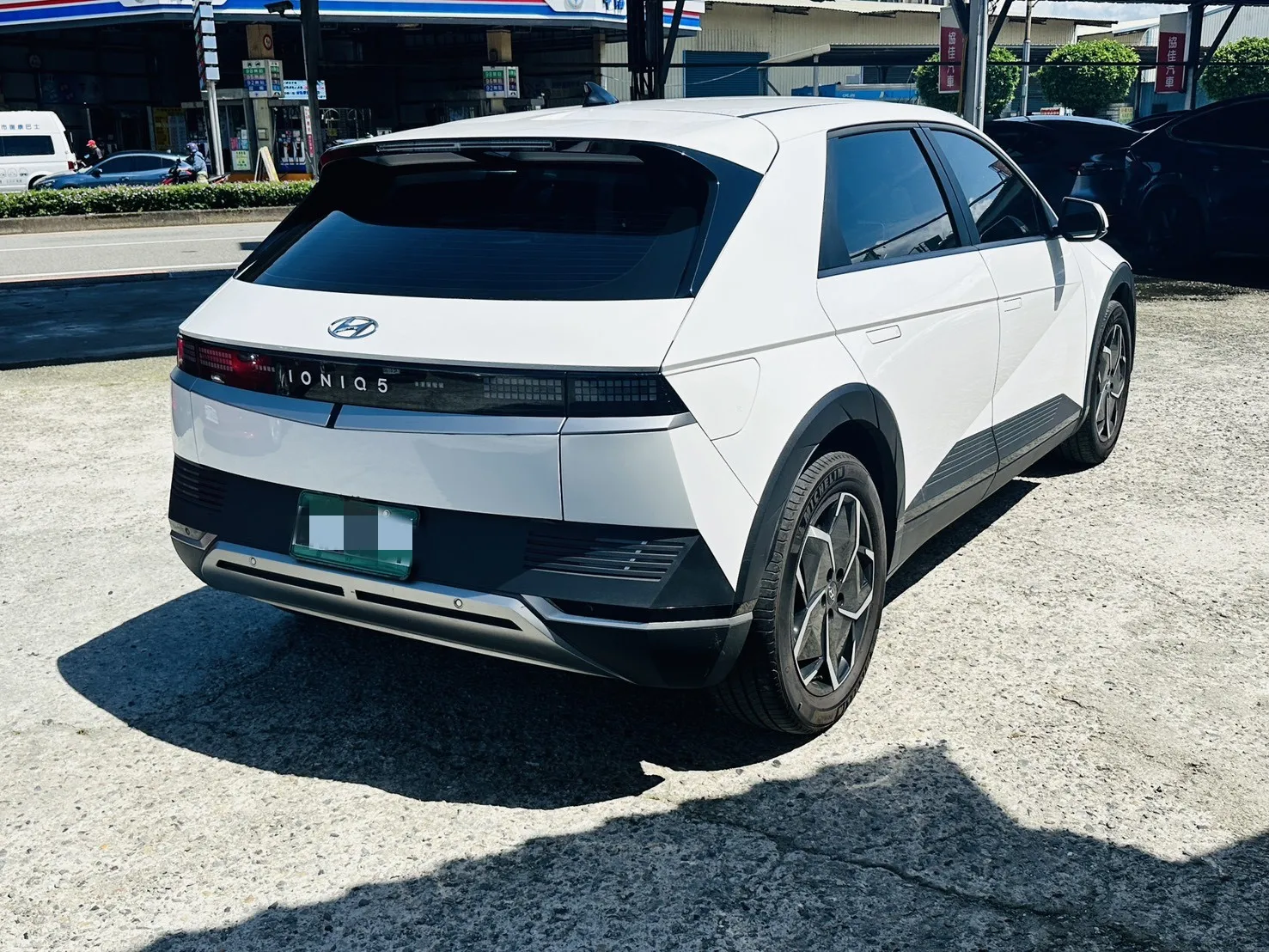 2023 IONIQ5 EV400