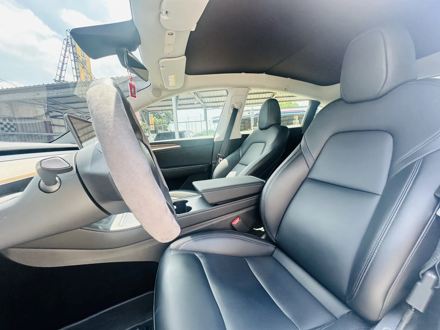 2022 MODEL Y LONG RANGE
