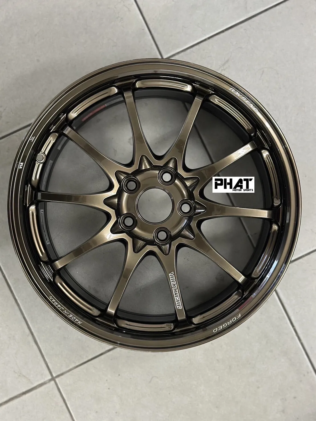 RAYS CE28 N-plus 正品 鍛造鋁圈 18x8.5 et45 5/112 VW GOLF.GTI.R 專用