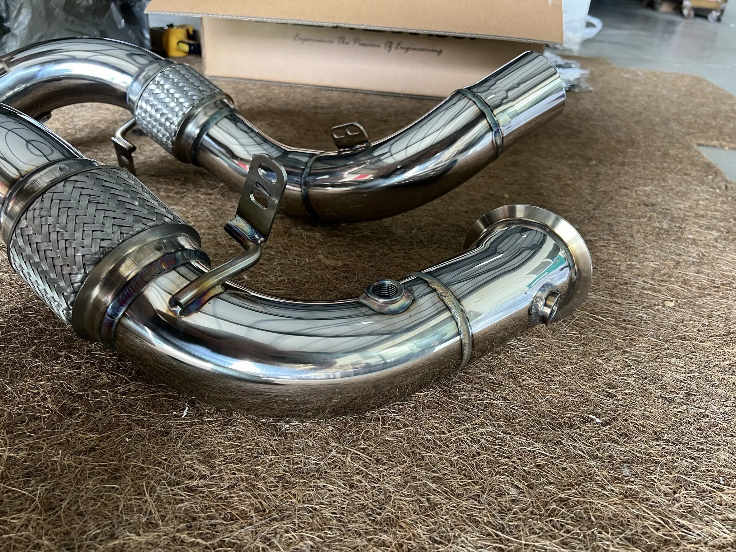 Fi EXHAUST BMW G15 M850i 當派