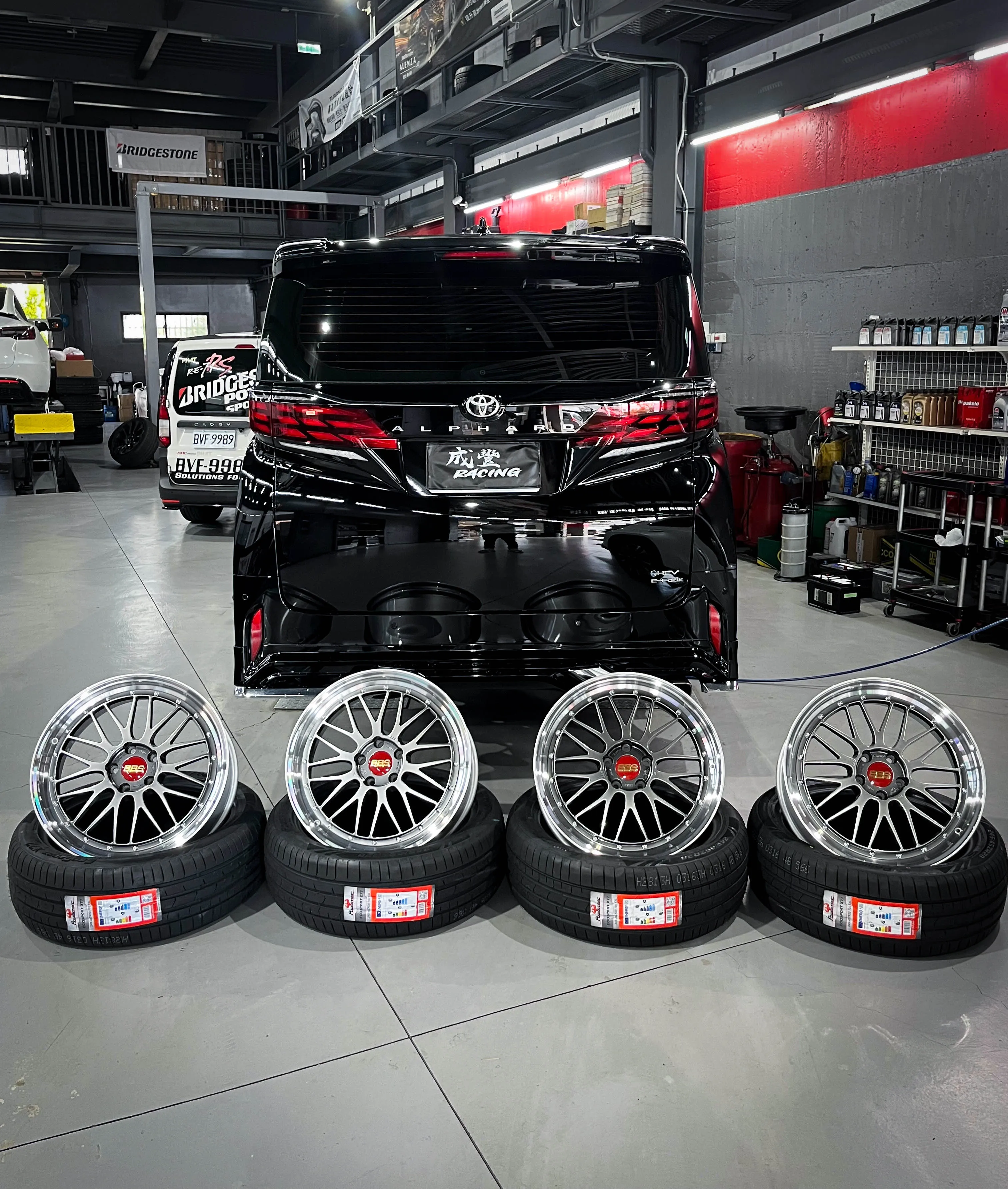 BBS LM DB-SD 雙片式鍛造鋁圈 20x8.5 ET32 5x120  Toyota Alphard 40系 阿法 / Lexus New LM 350/500h  