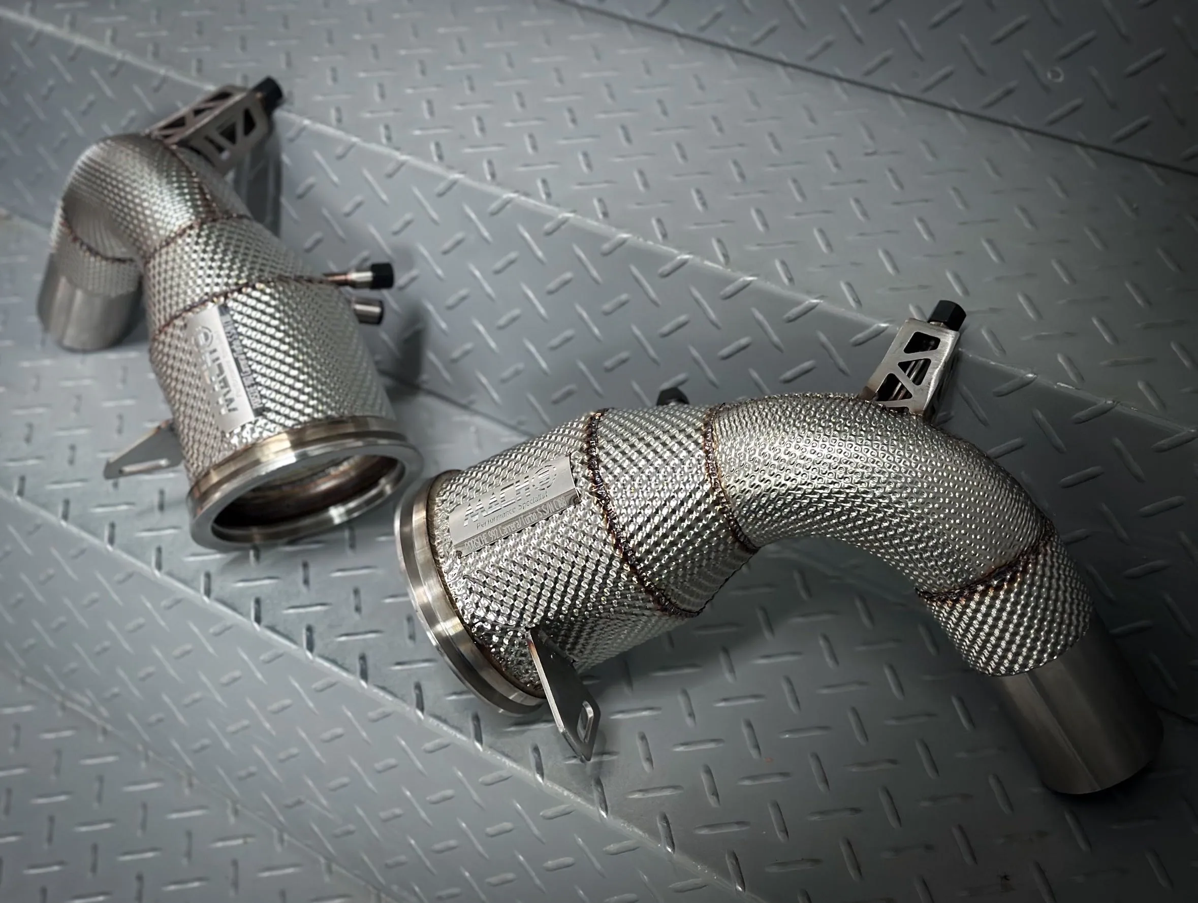 Mach5 Performance 高流量隔熱當派 Downpipe Porsche 992.1 carrera 3.0