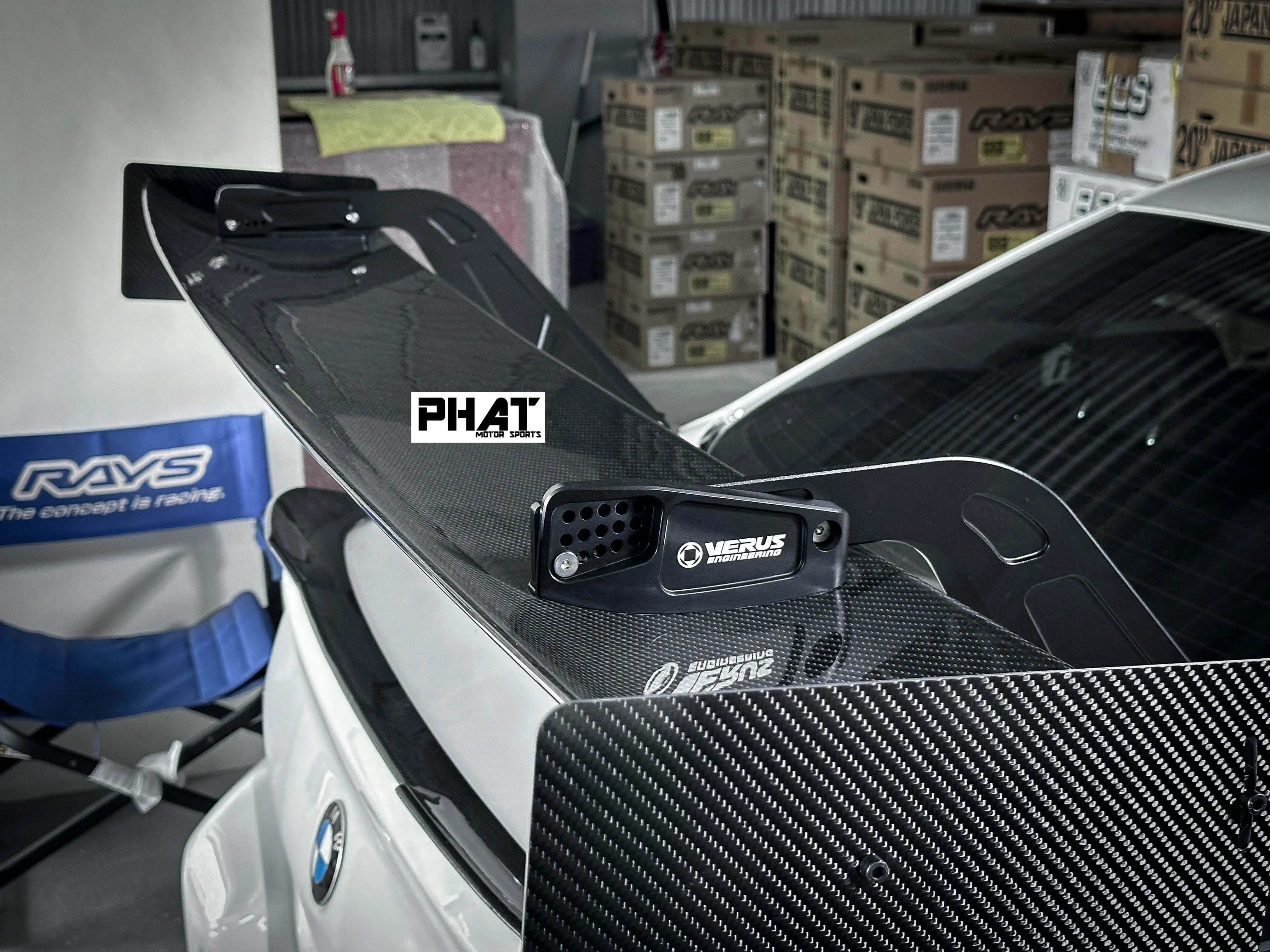 Veus Engineering Swan Neck天鵝頸碳纖維大尾翼 BMW G87 M2
