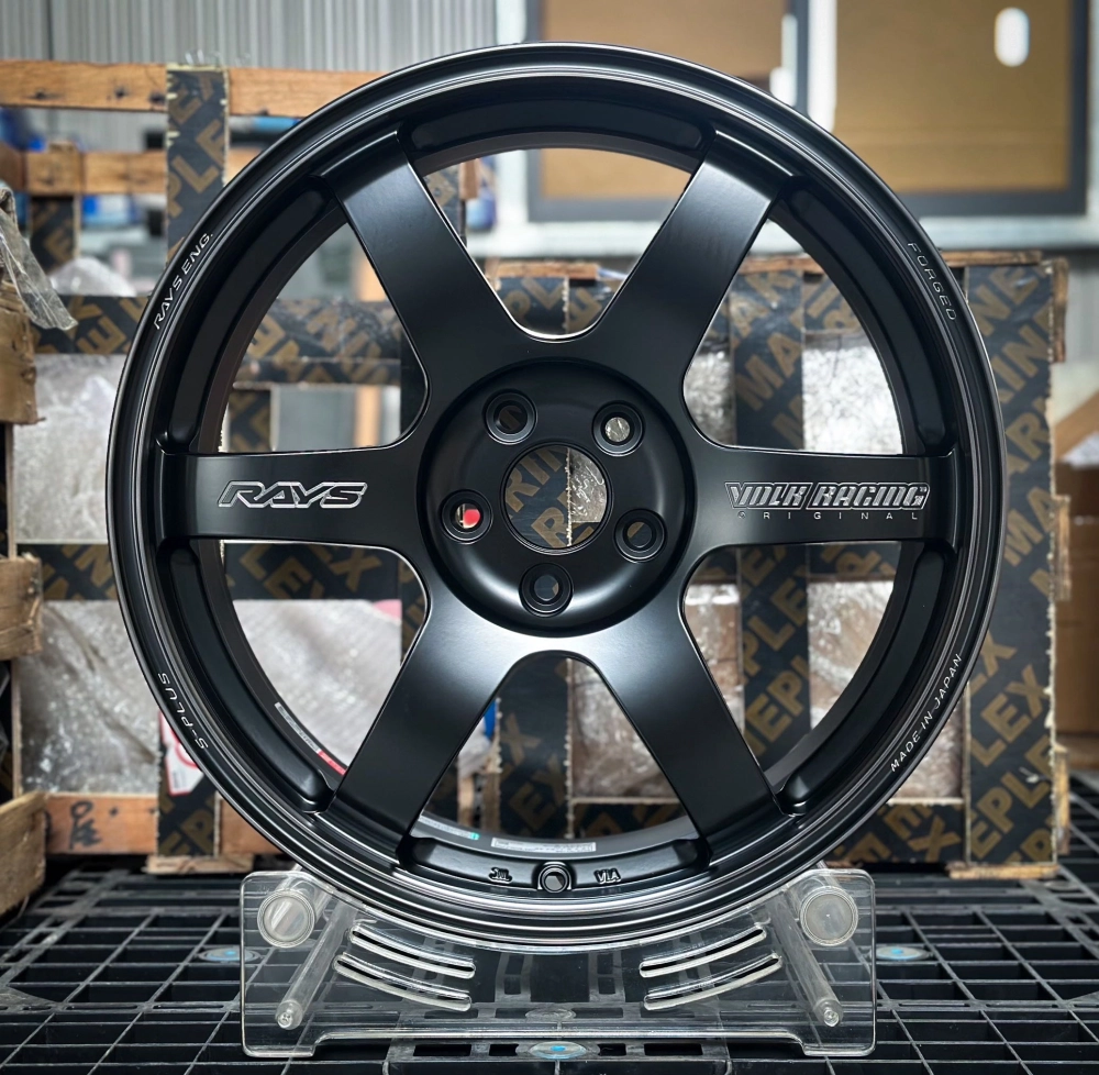 RAYS TE37 SAGA S-PLUS 19x9.5 ET45 5/120 PH色 適用:HONDA FK8 TYPE-R