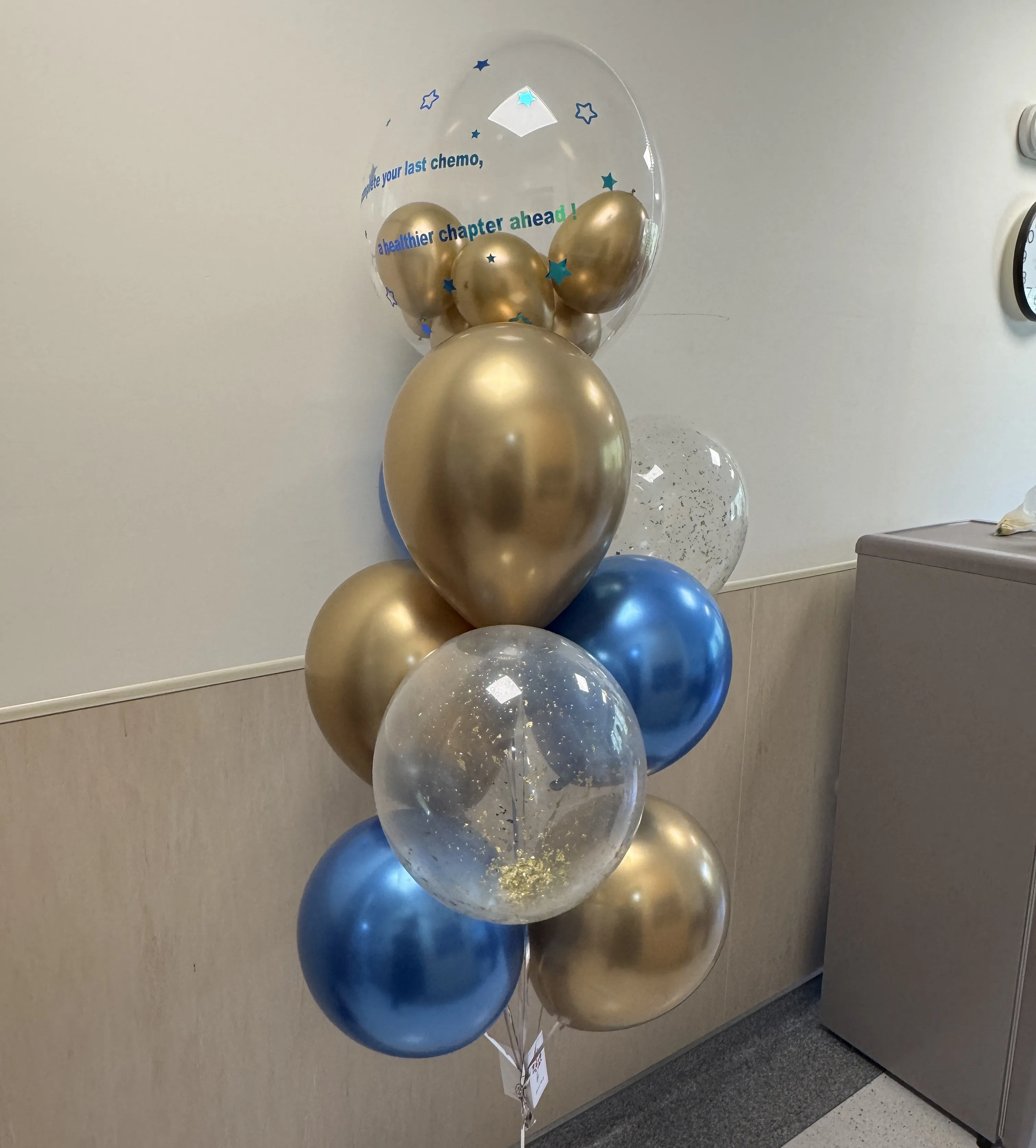 【閃耀新篇章】質感藍金空飄氣球組｜專屬客製化文字｜出院/康復祝賀首選