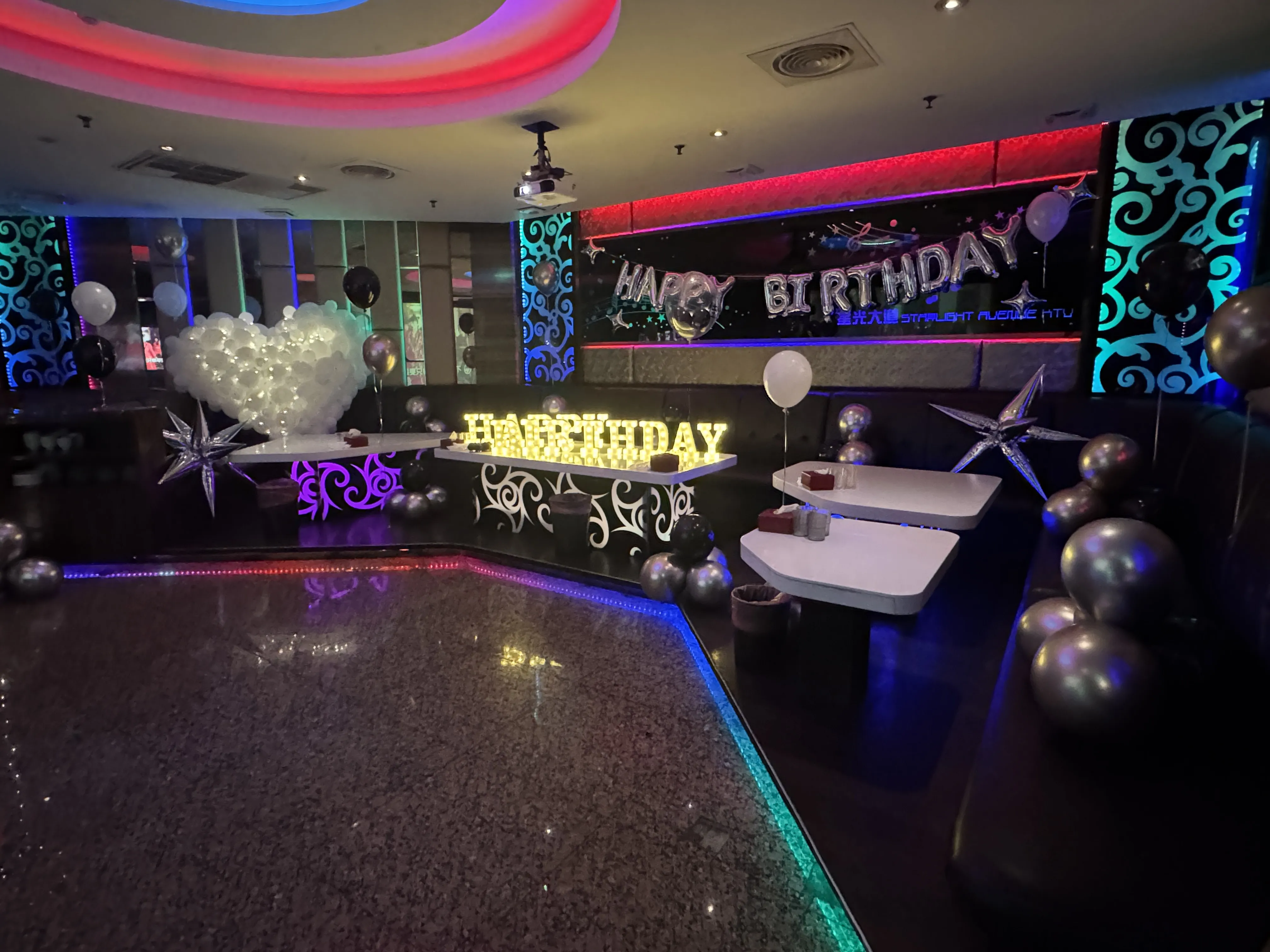 生日KTV佈置