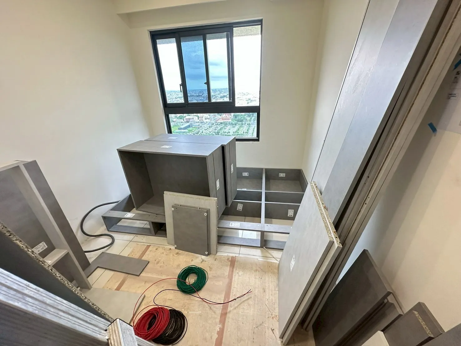 系統櫃規劃安裝