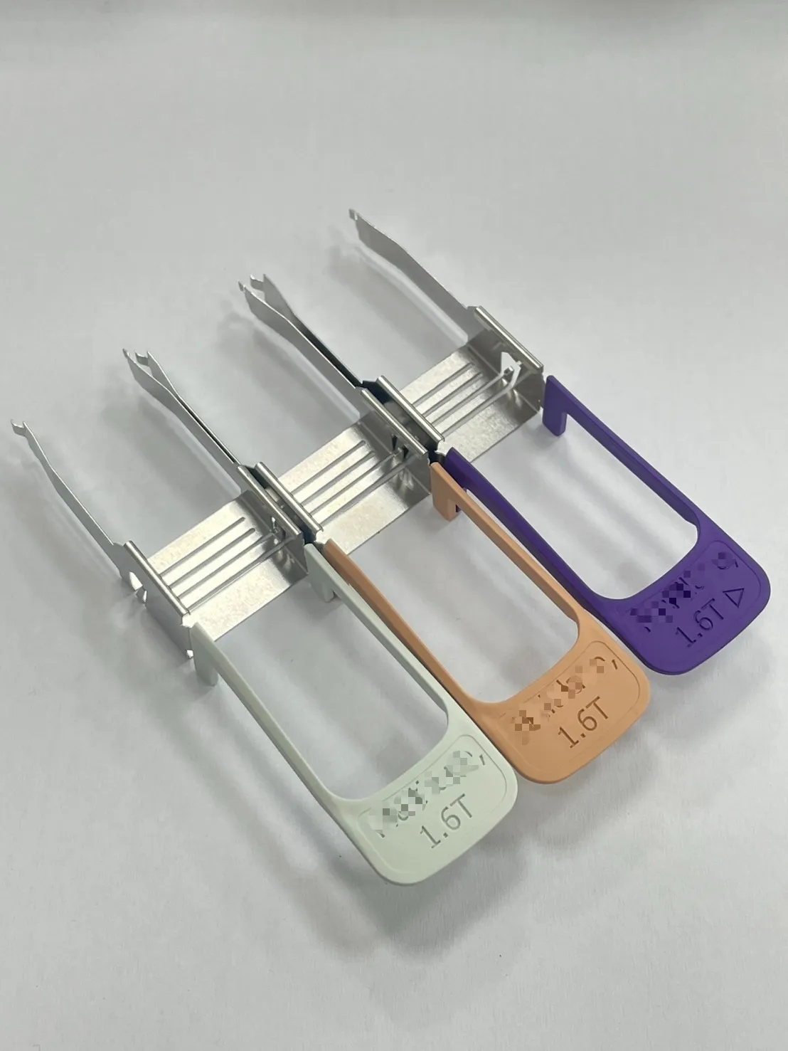 拉環 - 無彈簧專利設計