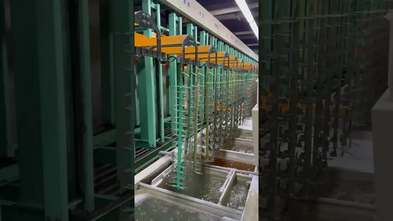 自有電鍍廠：精密掛具電鍍