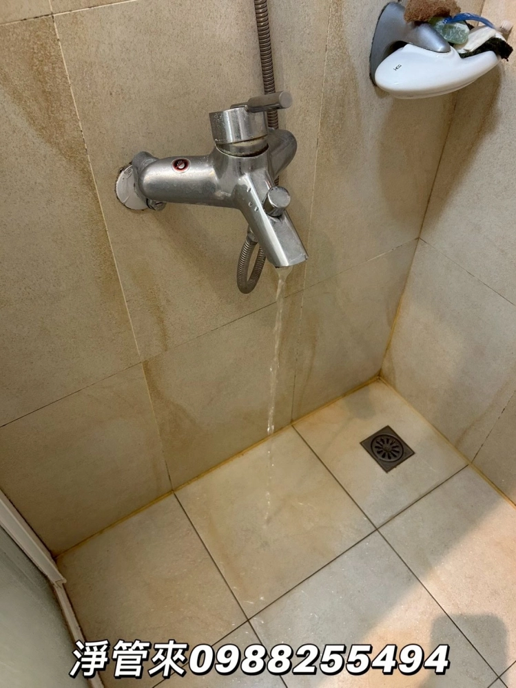 台中南屯河南路-杜先生 | 台中洗水管 | 台中水管清洗推薦