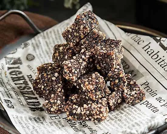 發財米血 Pig's Blood Cake