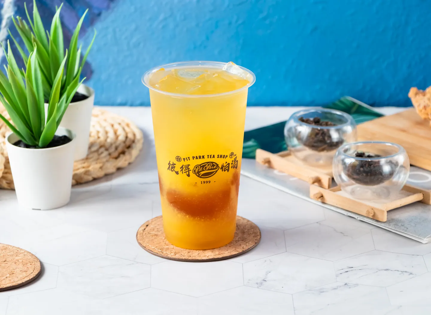 霜降鮮橙金萱焙茶凍 Cheese Milk, Orange Jinxuan Tea, Oolong