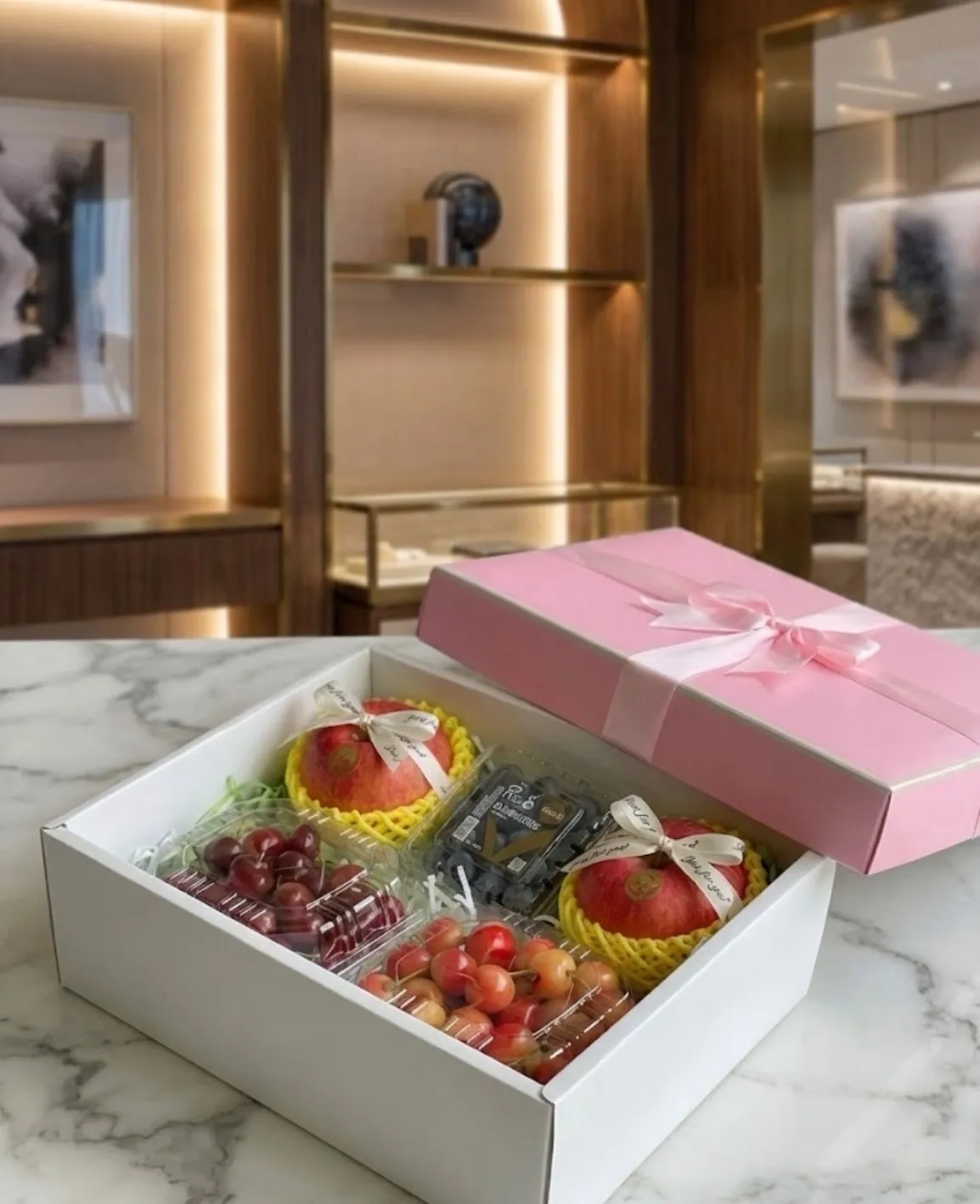 日本紅顏姬青森蘋果・智利紅櫻桃・智利白櫻桃・祕魯藍莓・禮盒