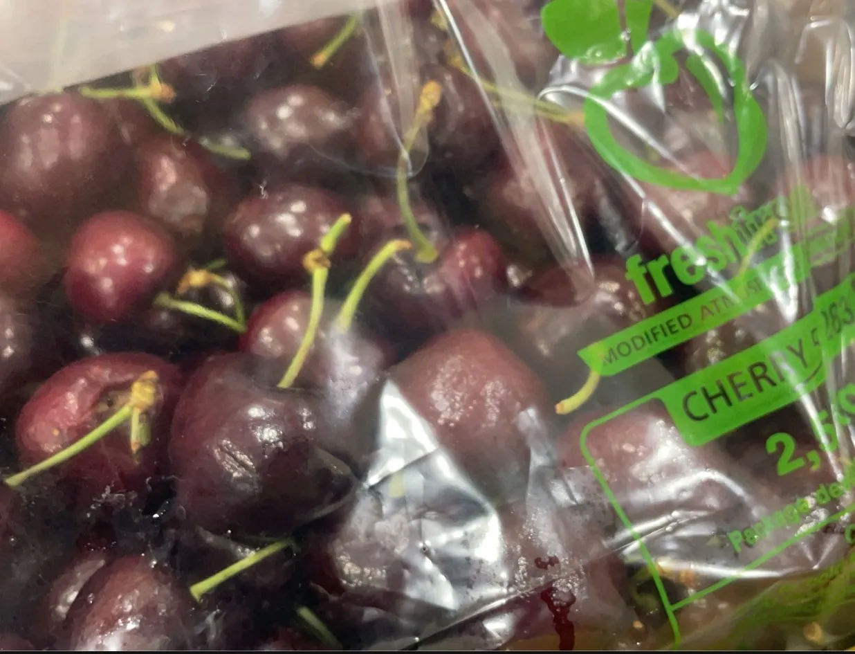 智利 Santina 櫻桃空運#3JD(2.5Kg )原裝箱 