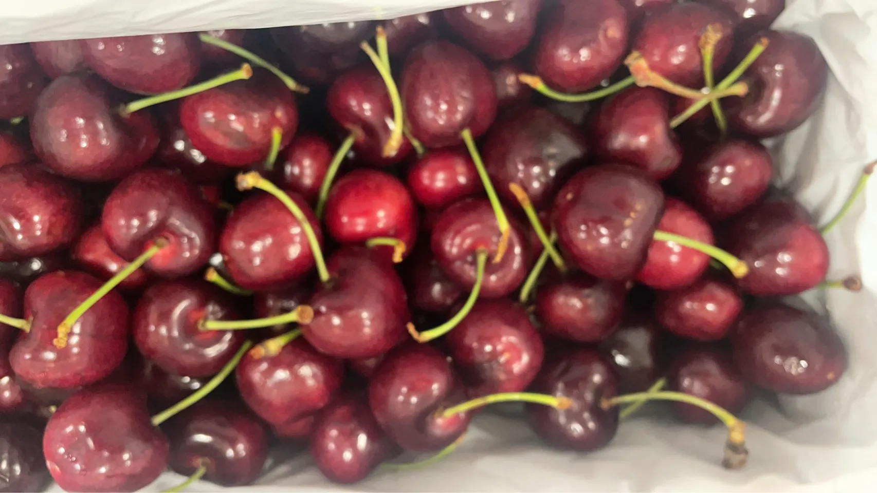 紐西蘭Kiwi 櫻桃(30mm) 2kg 原裝箱