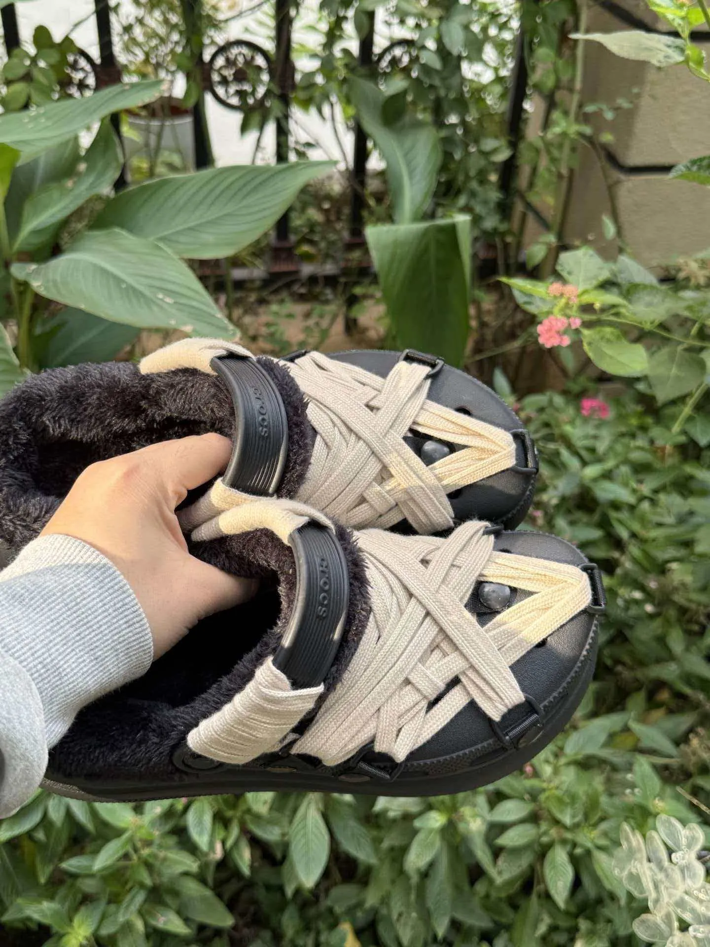 客製球鞋CROCS卡駱馳黑洞牽引
