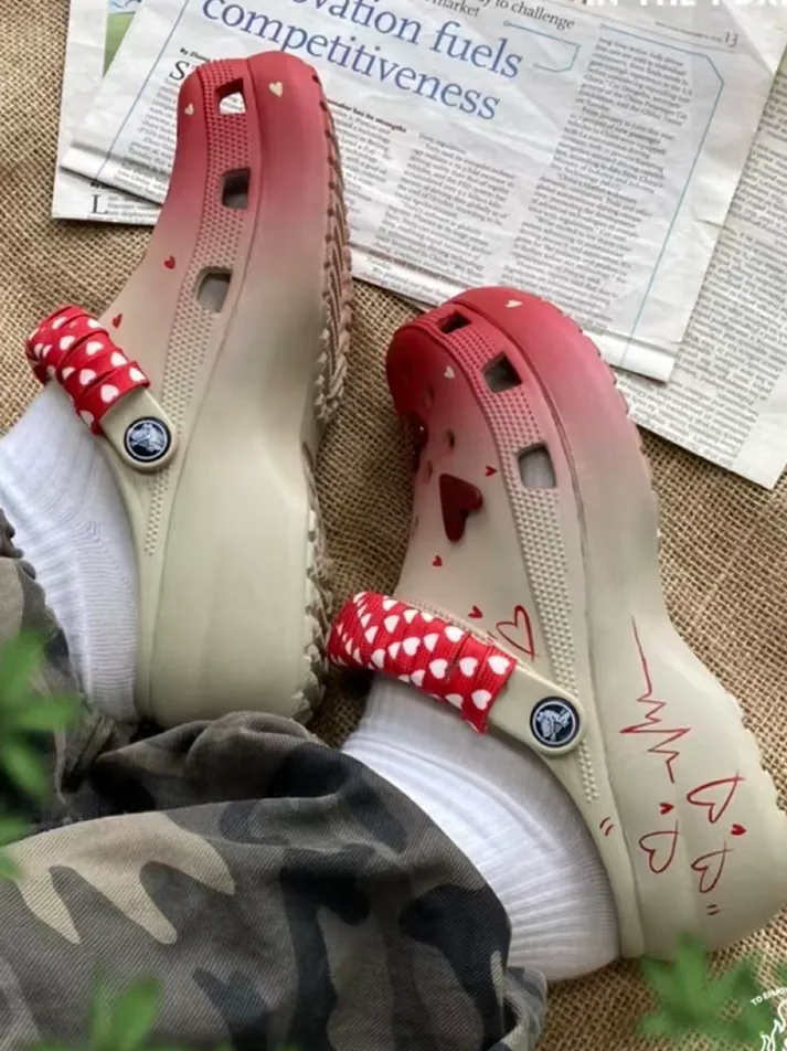 個性化客製球鞋CROCS絲絨紅心