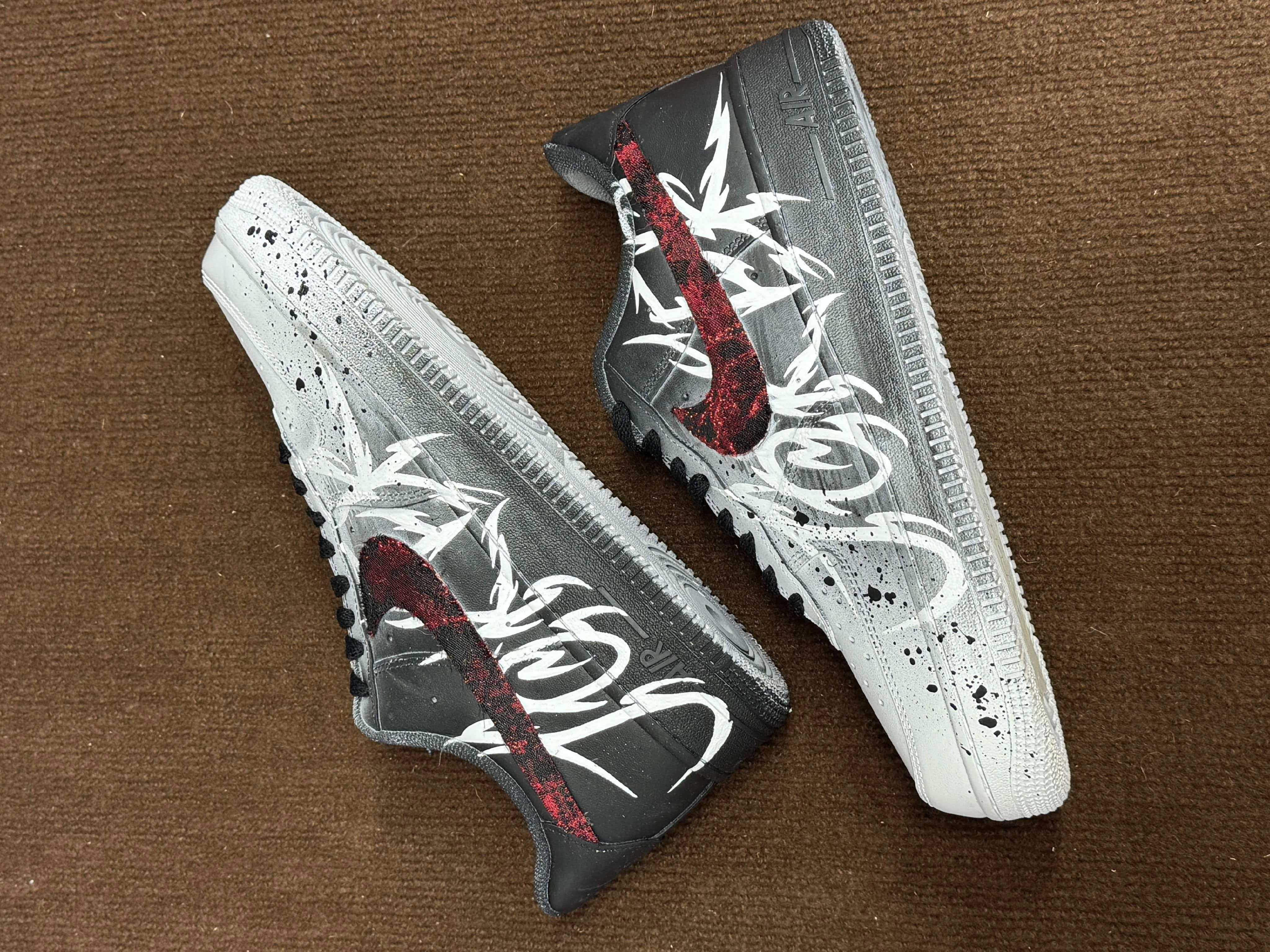 個性化客製球鞋NIKE小丑回魂