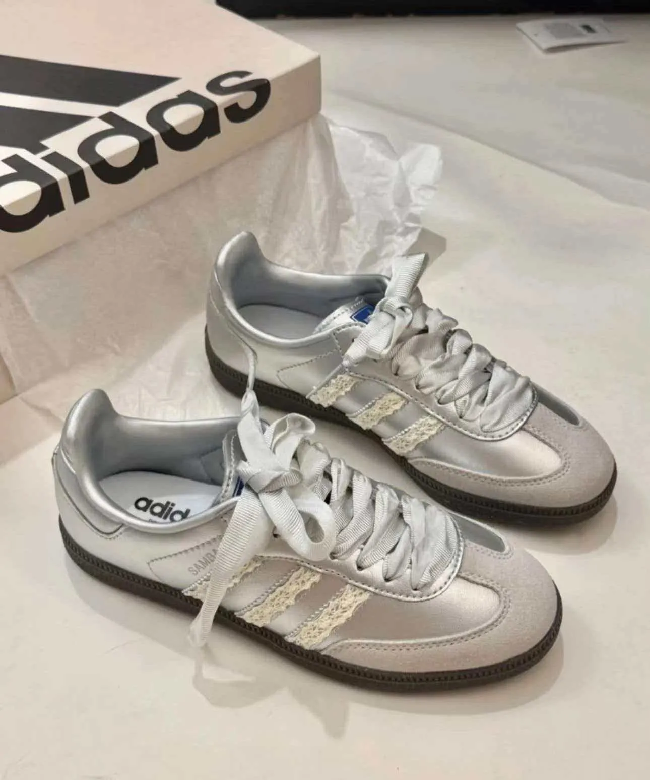 個性化客製球鞋ADIDAS