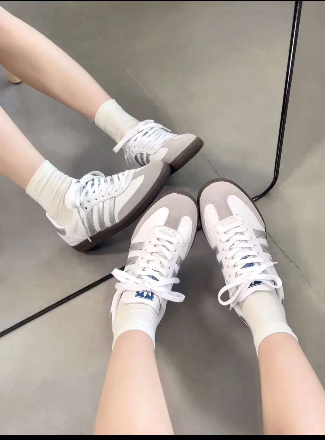 個性化客製球鞋ADIDAS月光銀