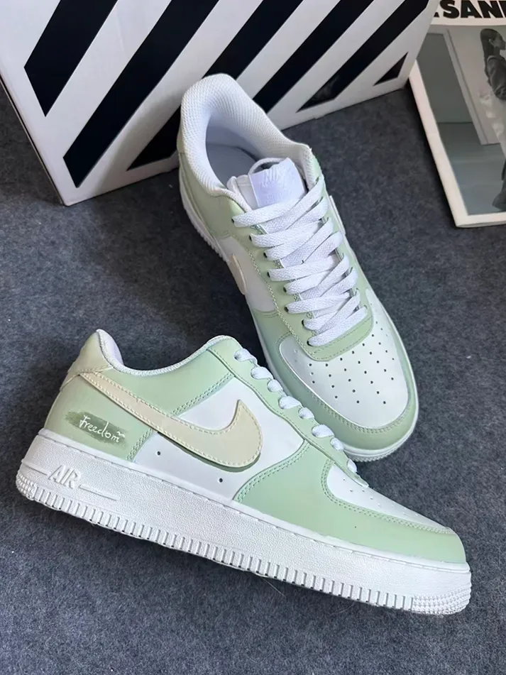 個性化客製球鞋NIKE薄荷奶綠