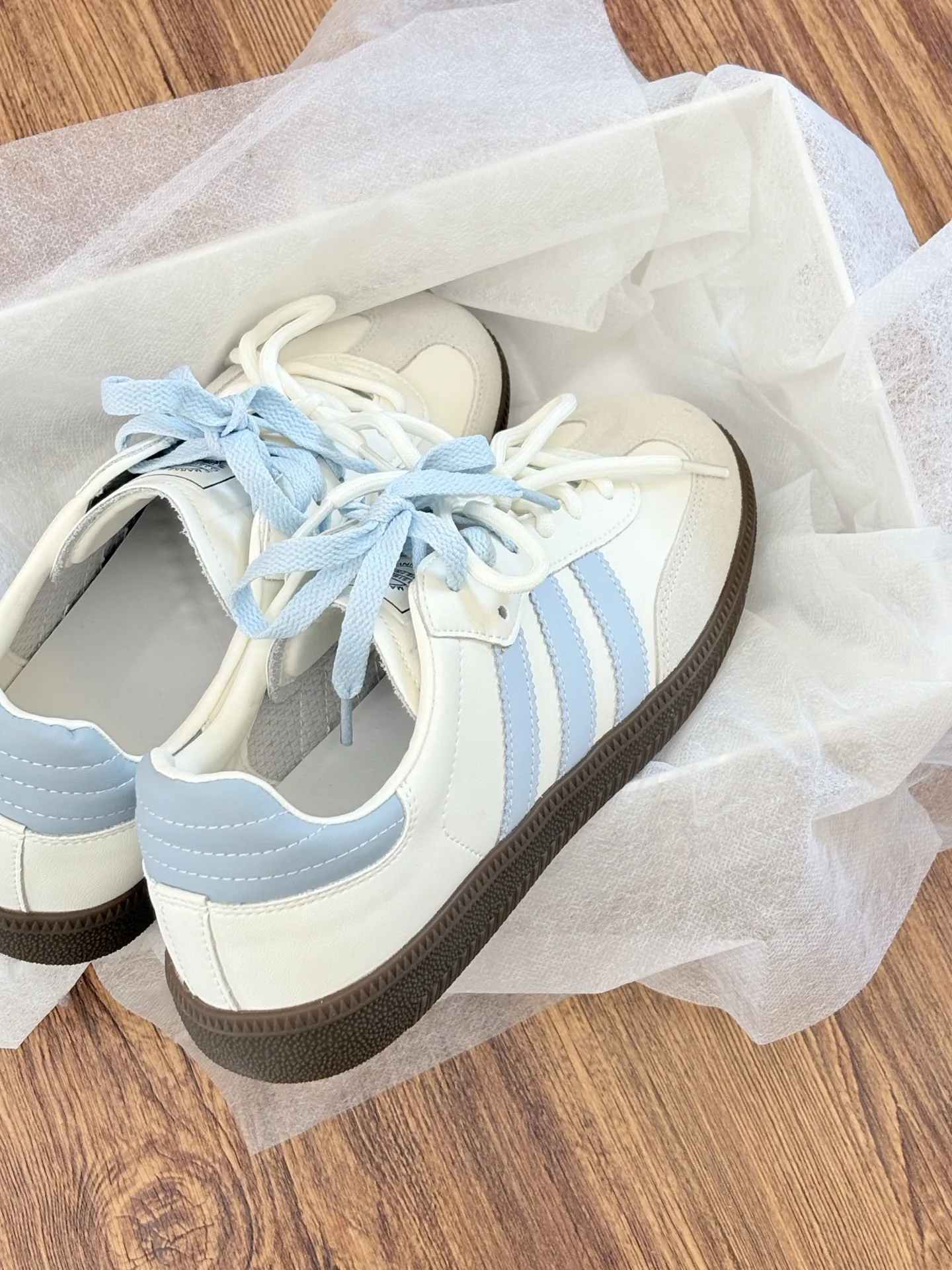 個性化客製球鞋ADIDAS