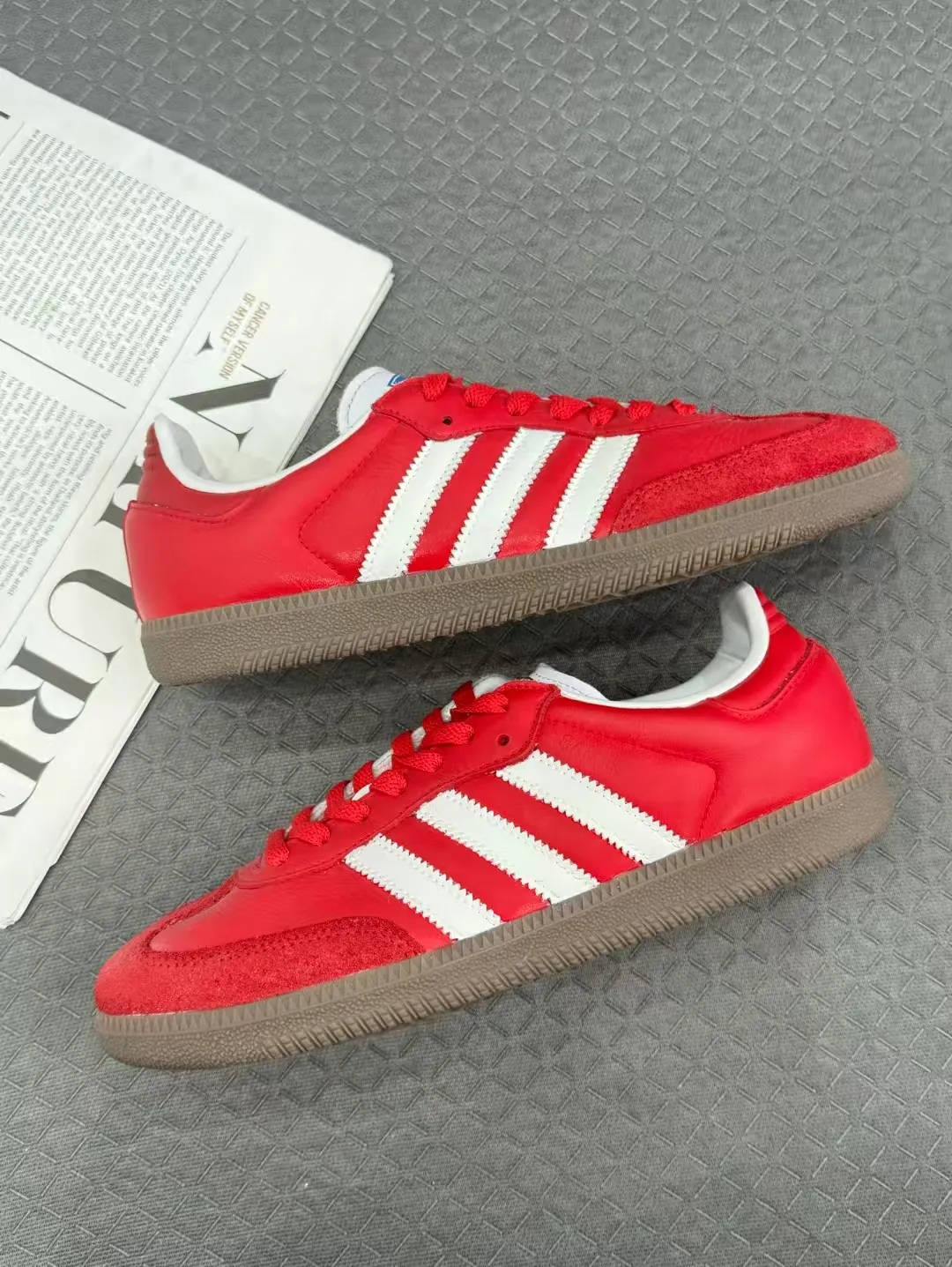 個性化客製球鞋ADIDAS動力全紅