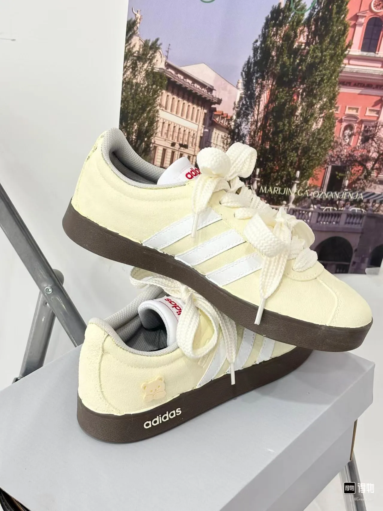 個性化客製球鞋ADIDAS香蕉牛奶