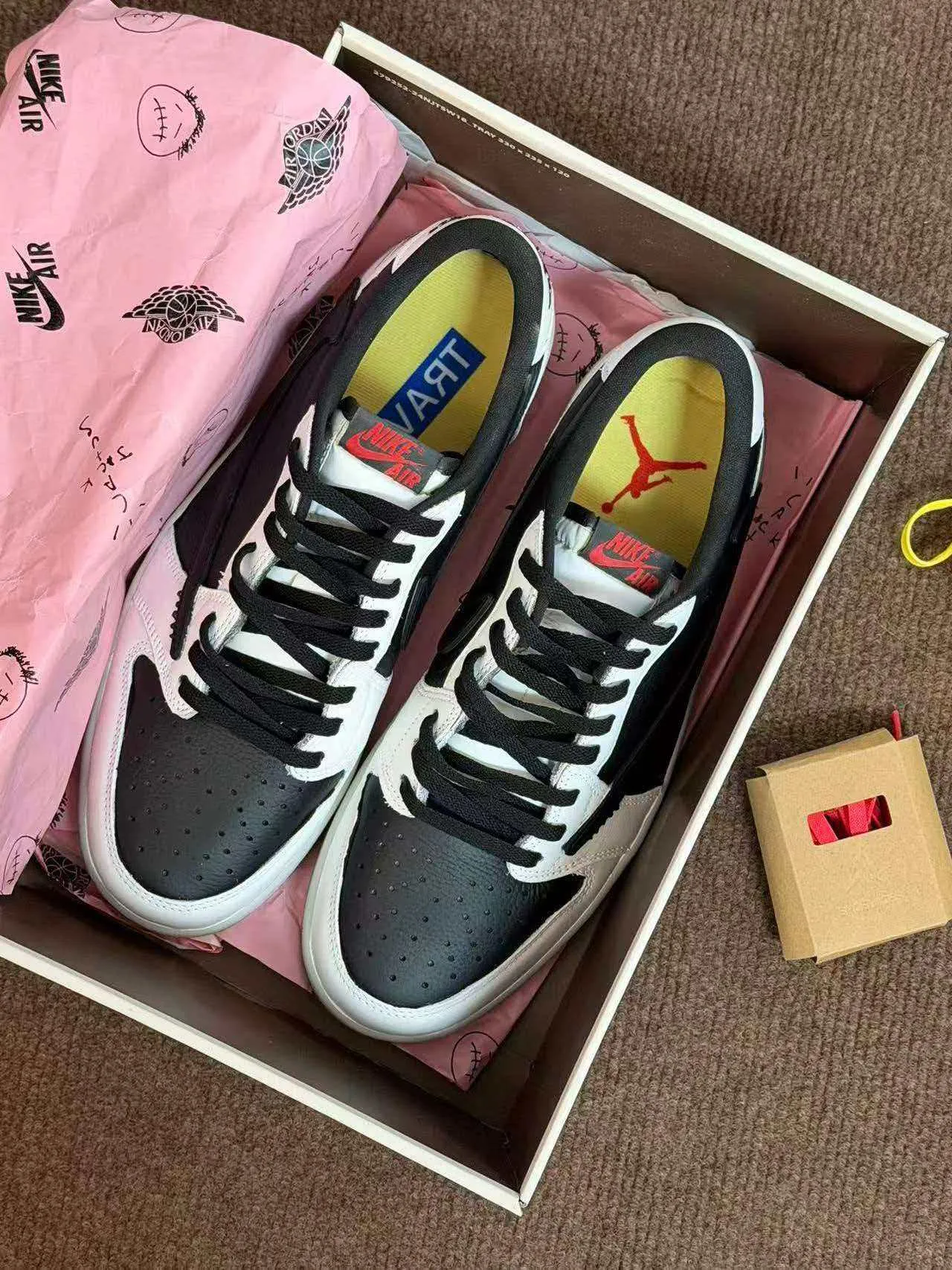 個性化客製球鞋NIKE倒鉤偽視者
