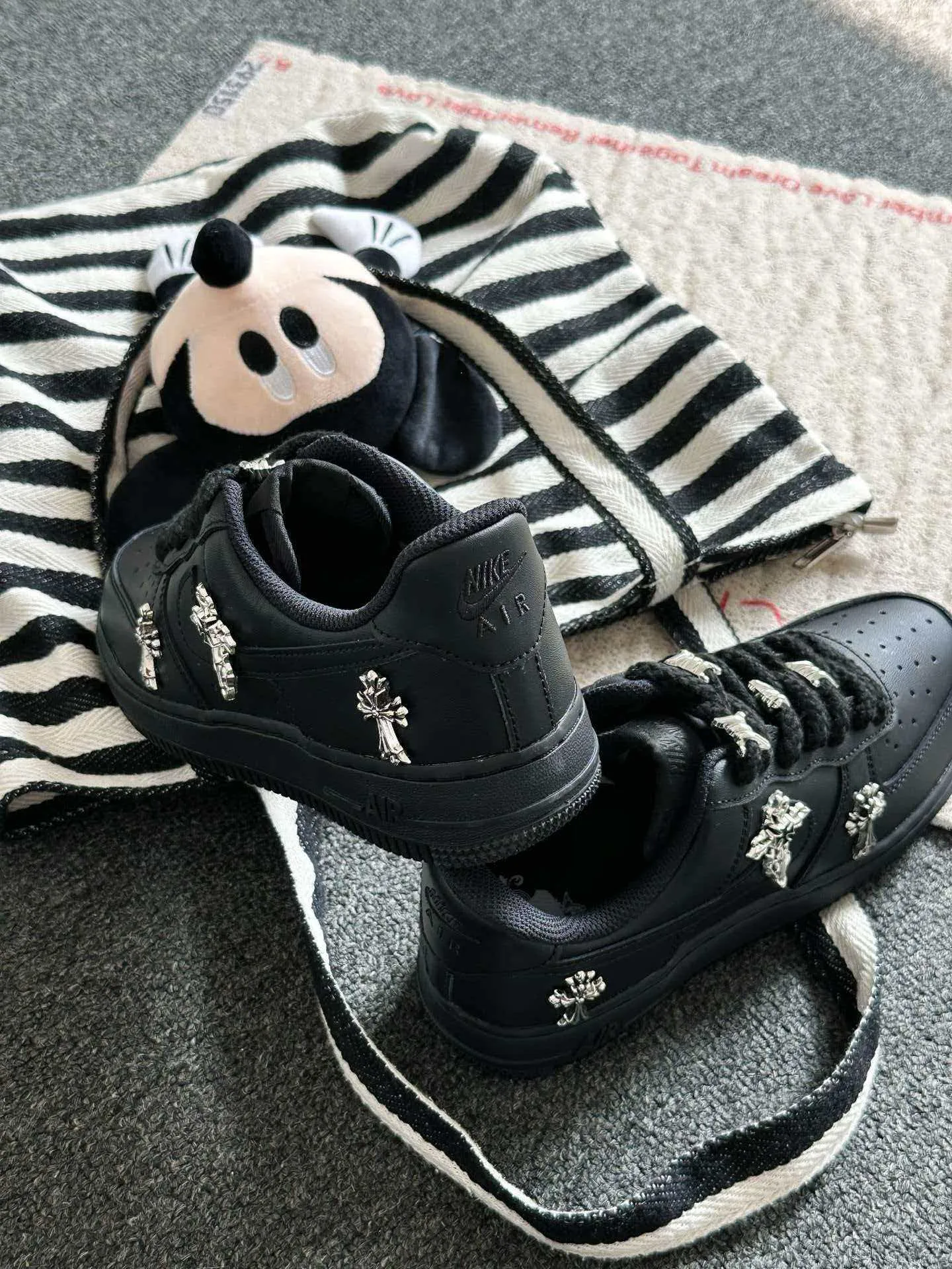 個性化客製球鞋NIKE荊棘之戀