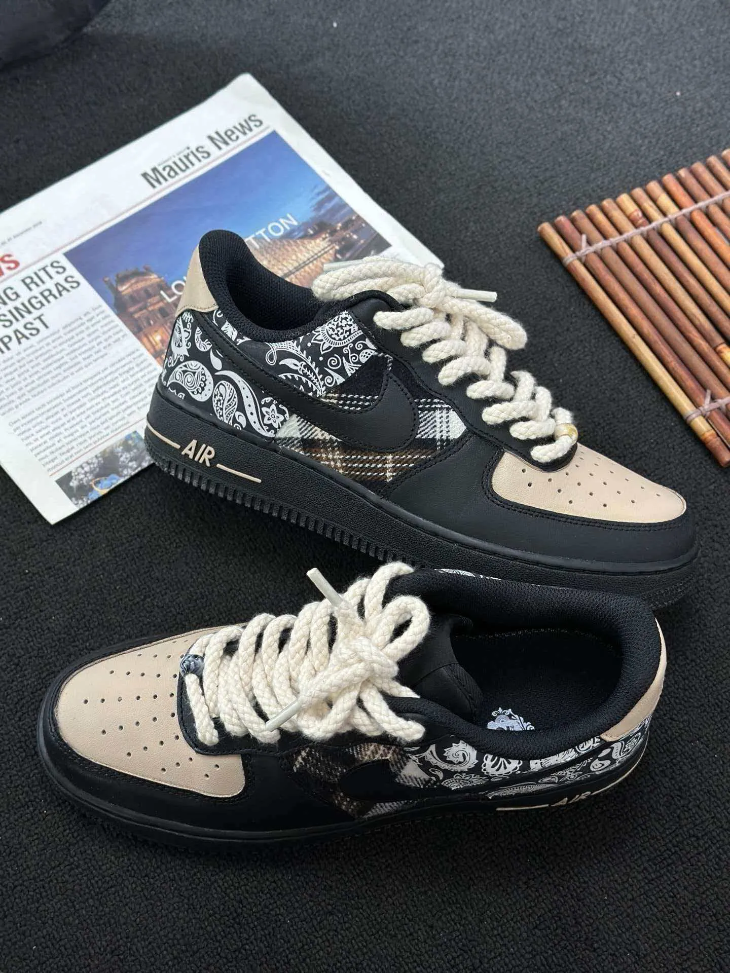 個性化客製球鞋NIKE黑金腰果