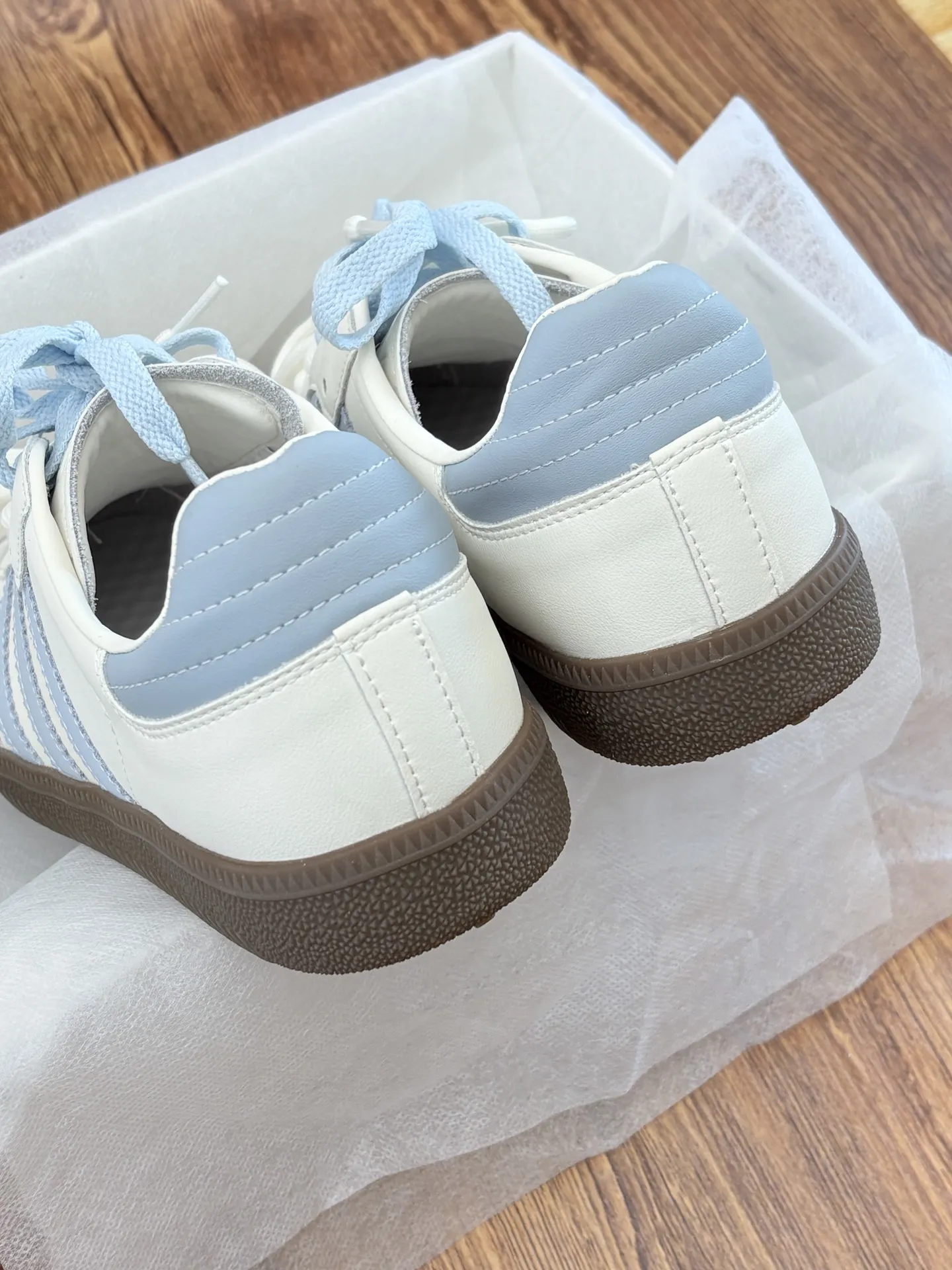 個性化客製球鞋ADIDAS