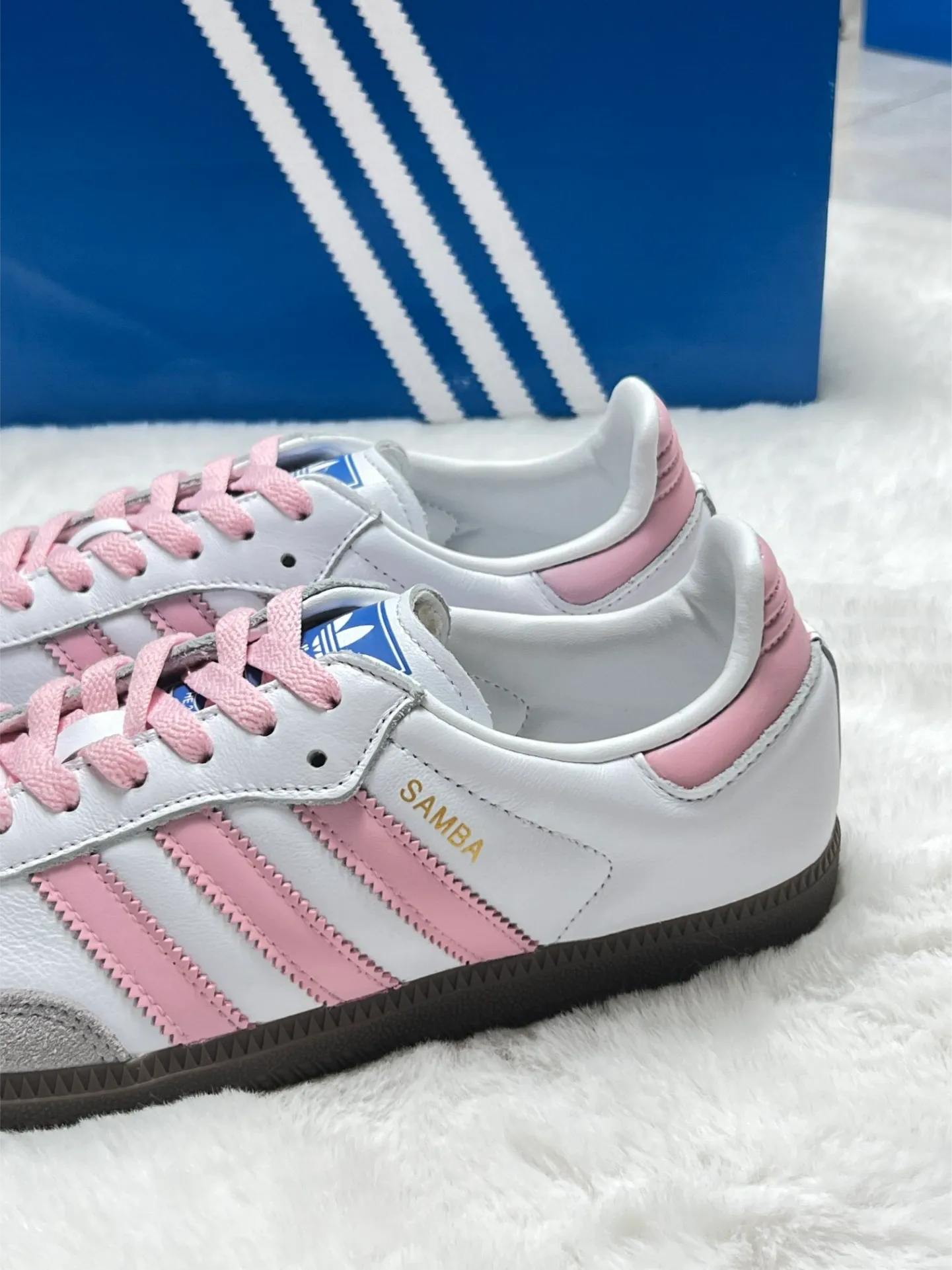 個性化客製球鞋ADIDAS