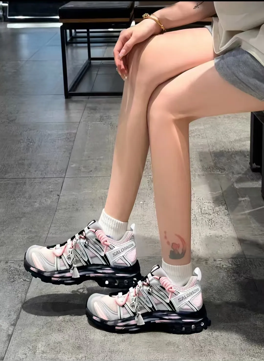 個性化客製球鞋SALOMON粉霧纓絡