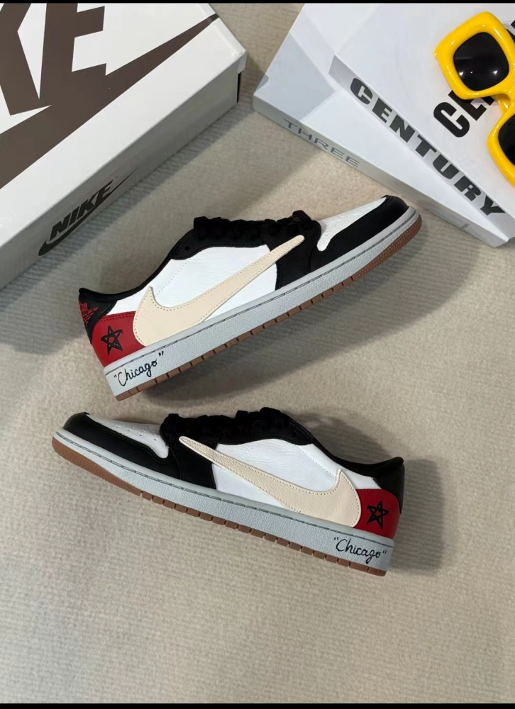 TravisScott x JordanAirJordan1 倒勾