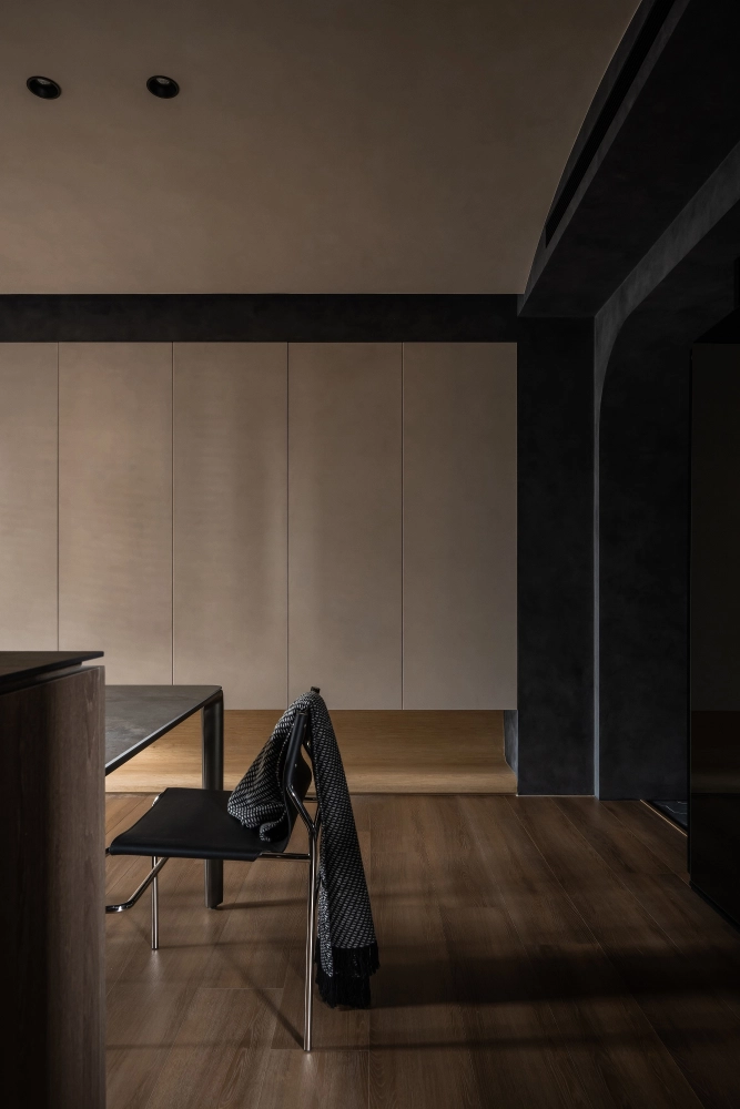 暮影層疊 · 桃大真