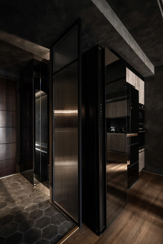 暮影層疊 · 桃大真