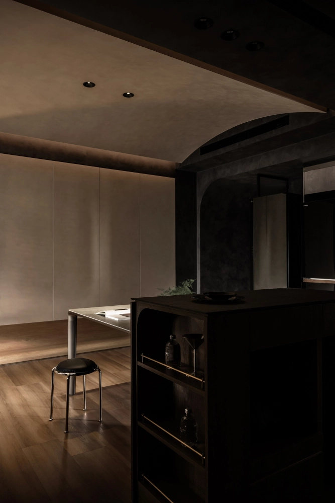 暮影層疊 · 桃大真