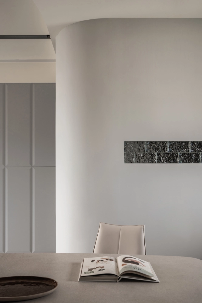 光線靜界 · 吉美富徠