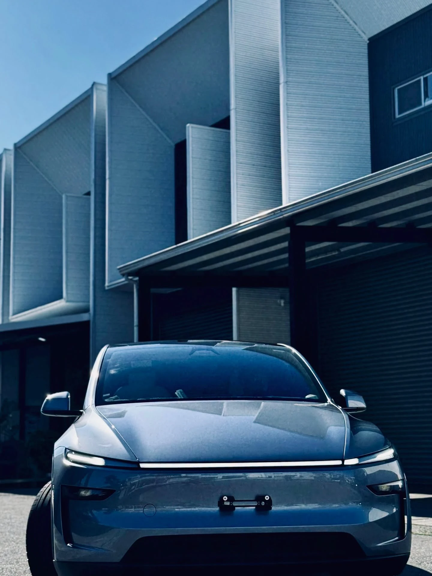 Tesla Model Y全車包膜｜特斯拉包膜推薦-汽車包膜/台南汽車包膜/高雄汽車包膜