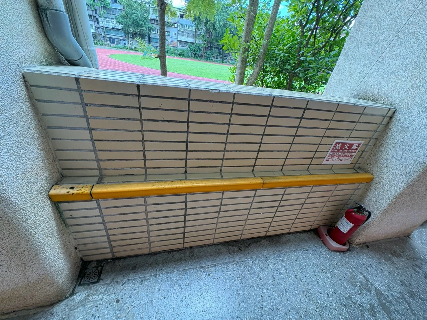 新北市學校清潔/中和國中（附幼）內部清潔