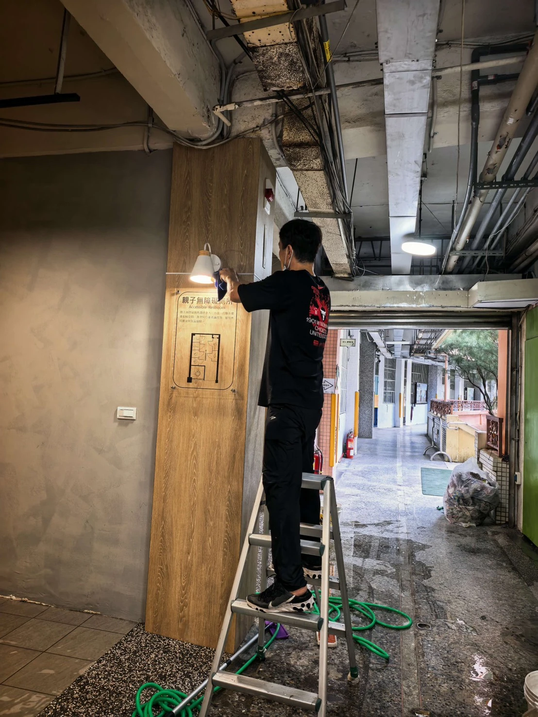 新北市學校清潔/永和國中清洗厠所