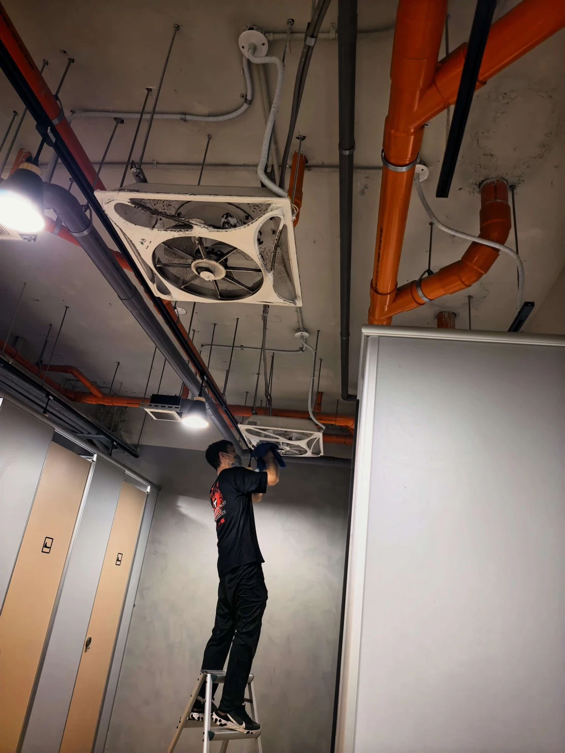 新北市學校清潔/永和國中清洗厠所